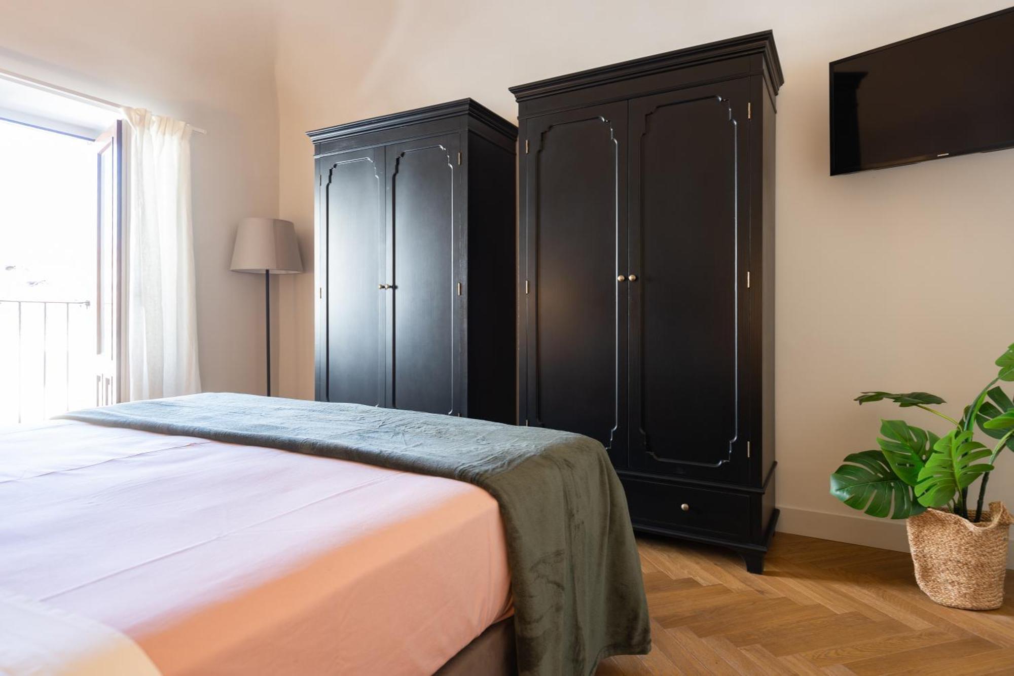 Mirone - Suite Apartments Catania Centro Buitenkant foto